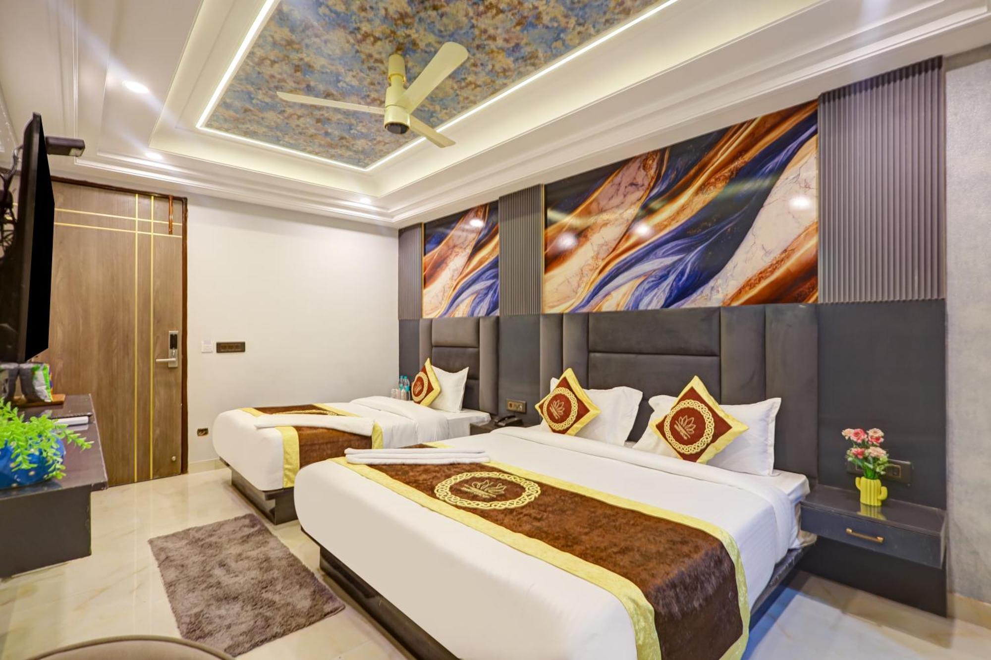 Hotel Armani Suites By Smart Group New Delhi Buitenkant foto