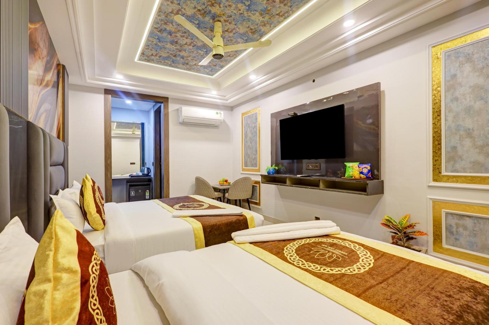 Hotel Armani Suites By Smart Group New Delhi Buitenkant foto
