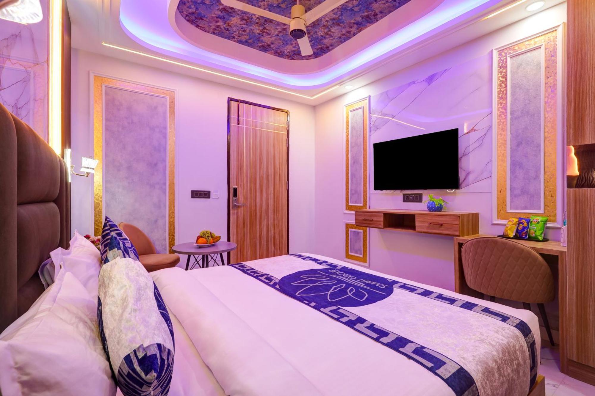 Hotel Armani Suites By Smart Group New Delhi Buitenkant foto